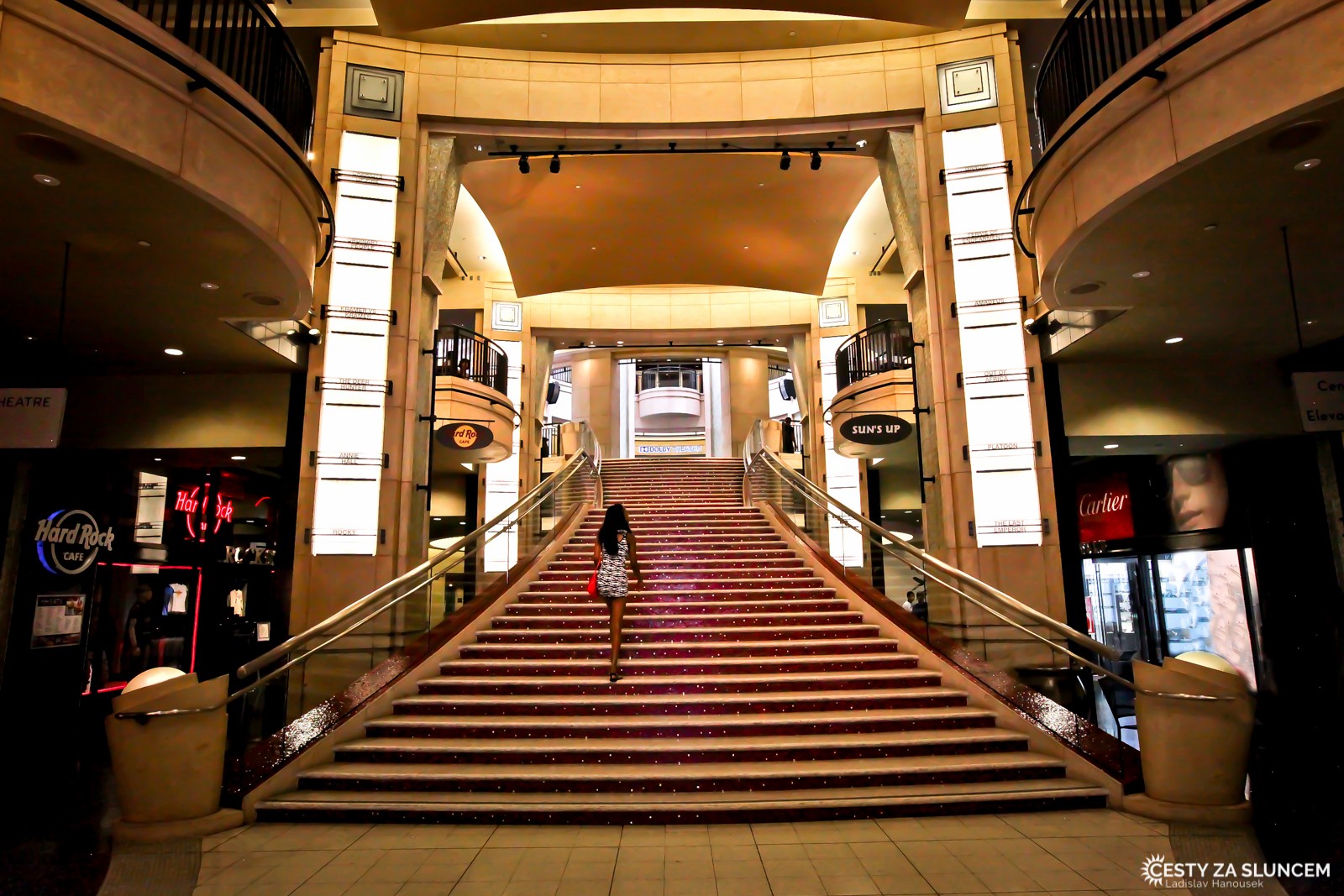 Dolby Theatre - schodiště do hlavního sálu - Ladislav Hanousek, Los Angeles