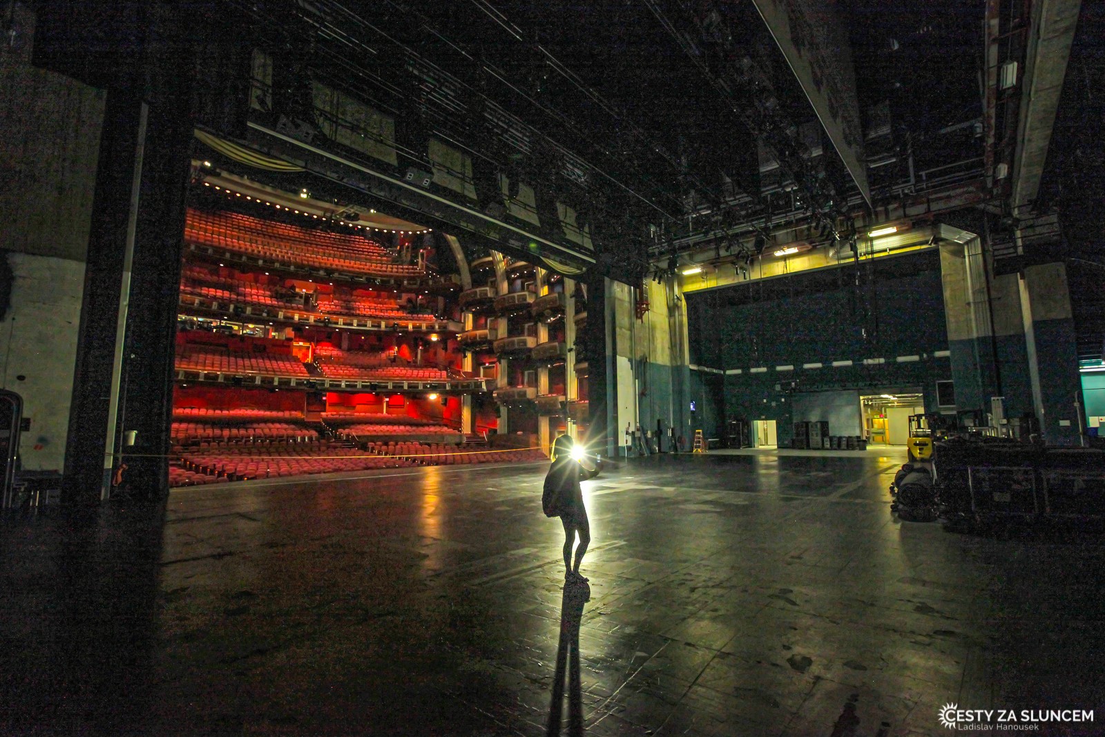 Jeviště hlavního sálu budovy Dolby Theatre - Ladislav Hanousek, Los Angeles