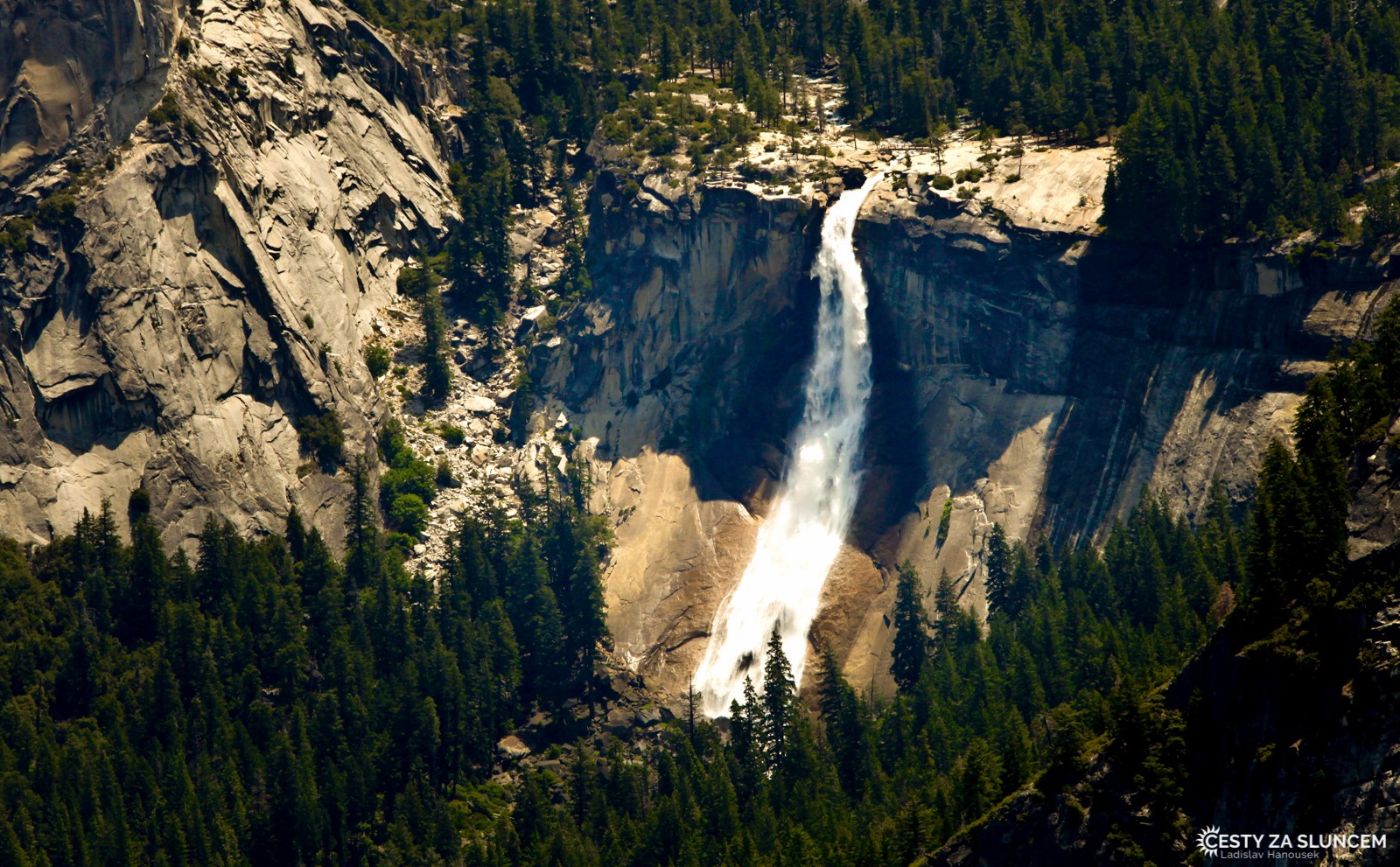 Nevada Fall - 81 m vysoký vodopád na řece Merced River - Ladislav Hanousek, Yosemite NP