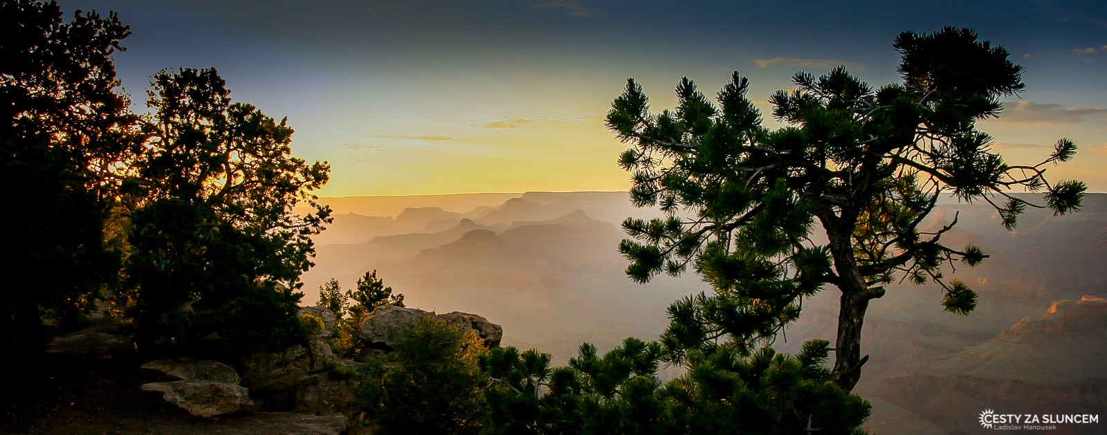Cesta po hraně kaňonu mezi Yavapai Point a Pipe Creek Vista - Ladislav Hanousek, Grand Canyon NP - South Rim