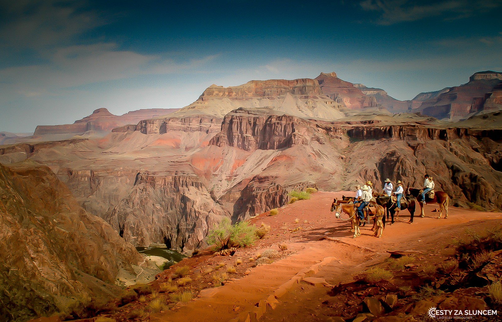 Na koních mohou jet i lidé. Připadali mi ale mnohem unavenější a vyčerpanější, než pěší turisté. - Ladislav Hanousek, Grand Canyon NP - Cesta k řece Colorado