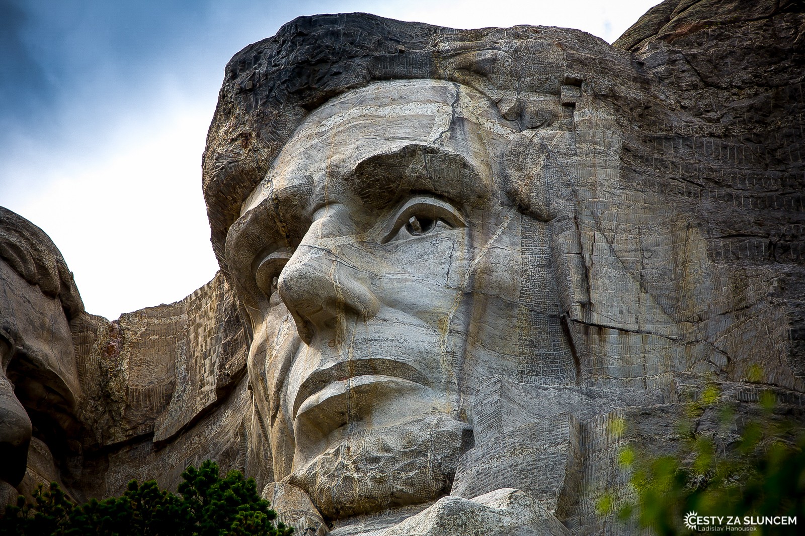 Abraham Lincoln: Rysy obličeje, který má výšku 21 metrů, jsou až překvapivě přesné a  jemné - Ladislav Hanousek, Black Hills