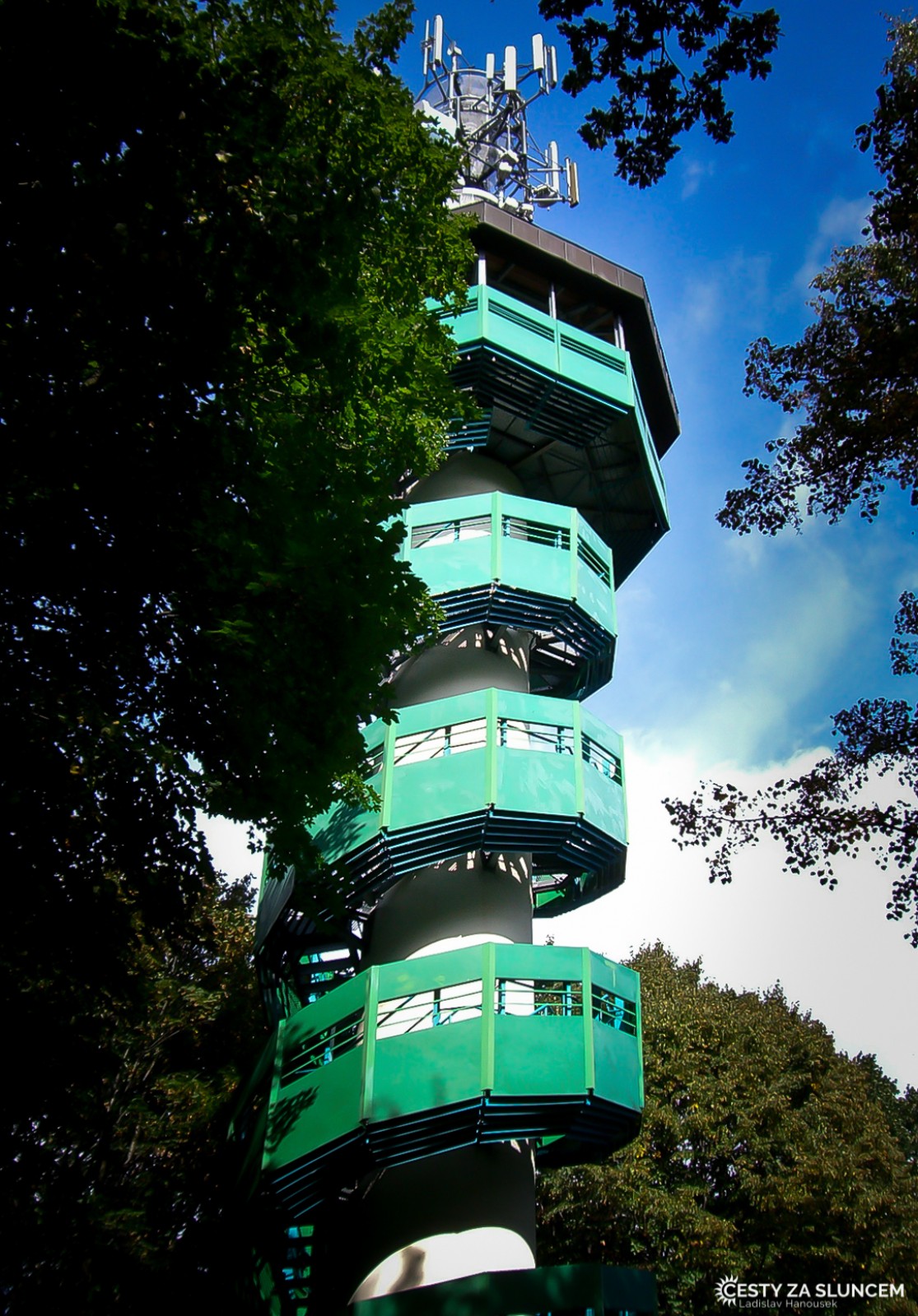 Kopřivnice - Bílá hora - Ladislav Hanousek, Rozhledny