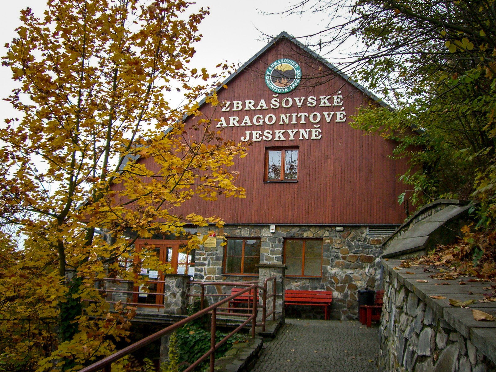 Zbrašovské aragonitové jeskyně - Ladislav Hanousek, Ostatní z Čech a Moravy