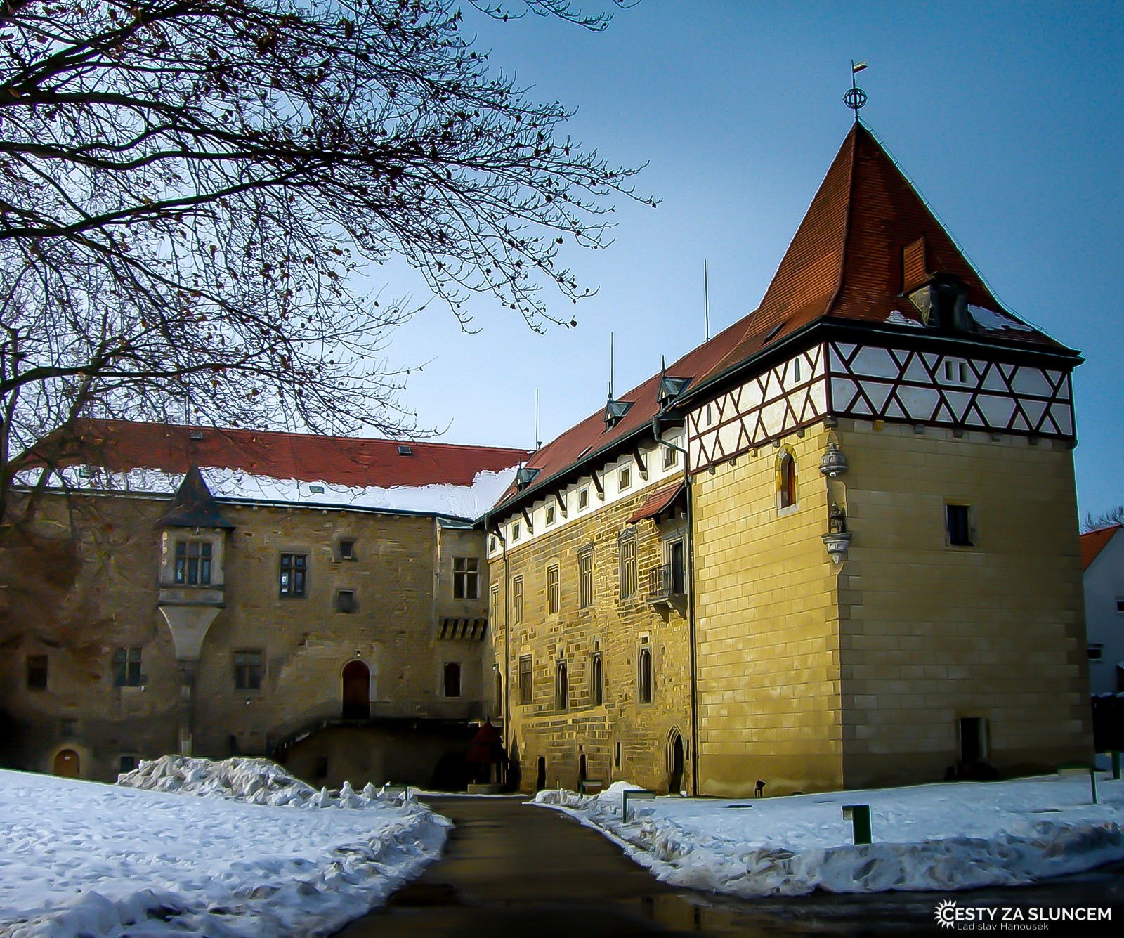 Budyně - Ladislav Hanousek, Hrady a zámky v Čechách