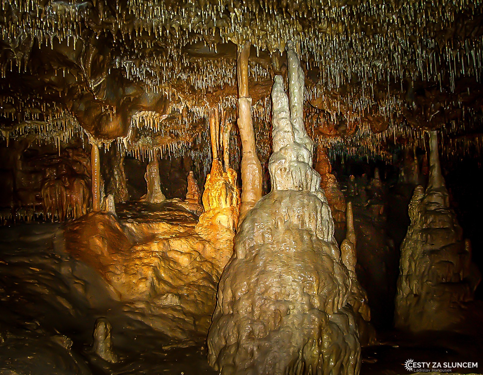 Jeskyně Balcarka v Moravském krasu - Ladislav Hanousek, Ostatní z Čech a Moravy