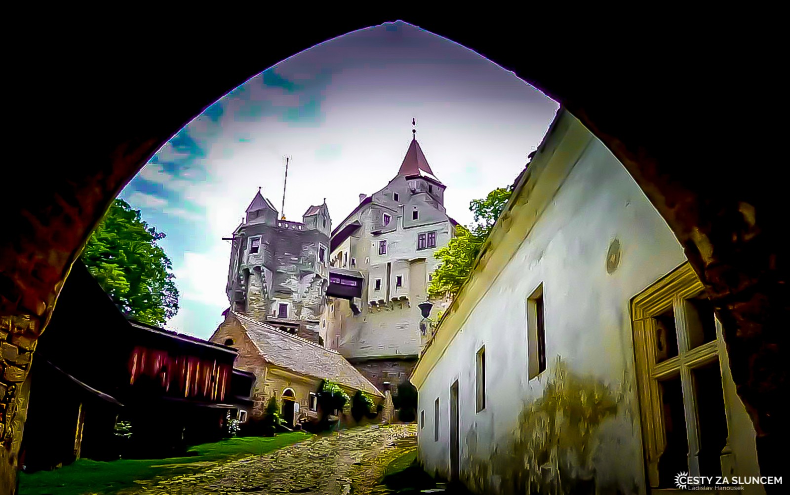 Pernštejn - Ladislav Hanousek, Hrady a zámky v Čechách