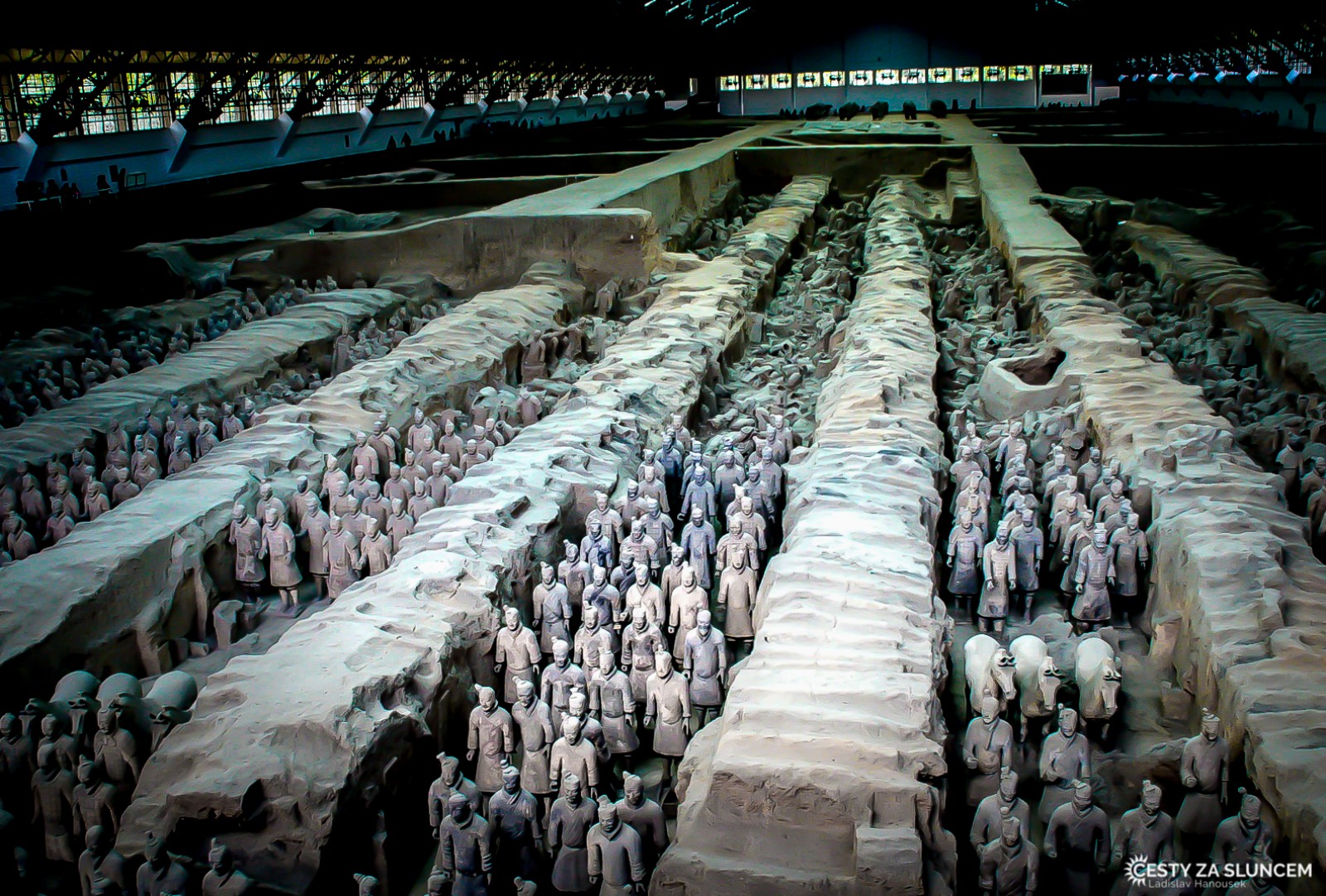 Si-an: Terakotová armáda v Mauzoleu prvního vládce dynastie Čchin. - Ladislav Hanousek, Čína