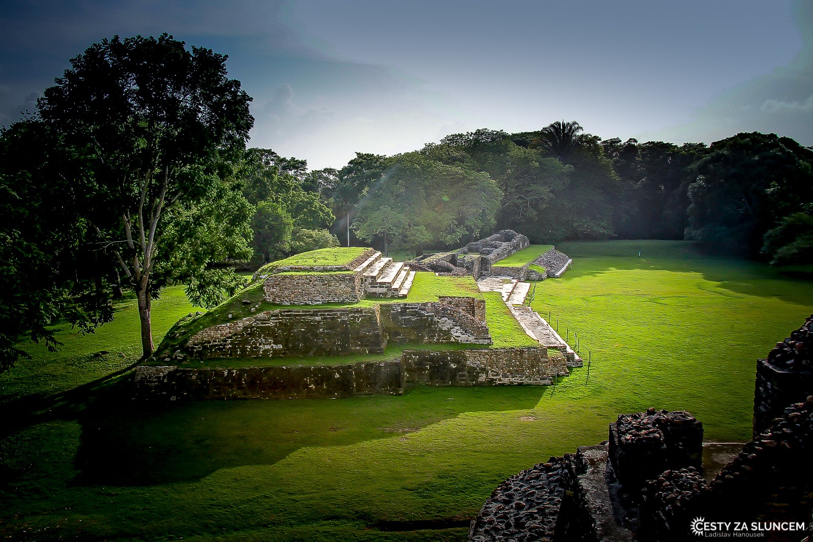 Yagul: současná archeologická lokalita a bývalý prehispánský městský stát na jihu Mexika. Leží 36 km jihovýchodně od města Oaxaca de Júarez. - Ladislav Hanousek, Mexiko