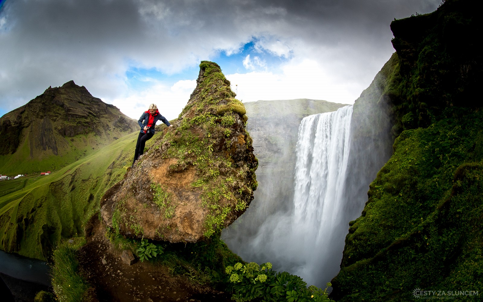 Vodopád Seljalandfoss - Ladislav Hanousek, Island