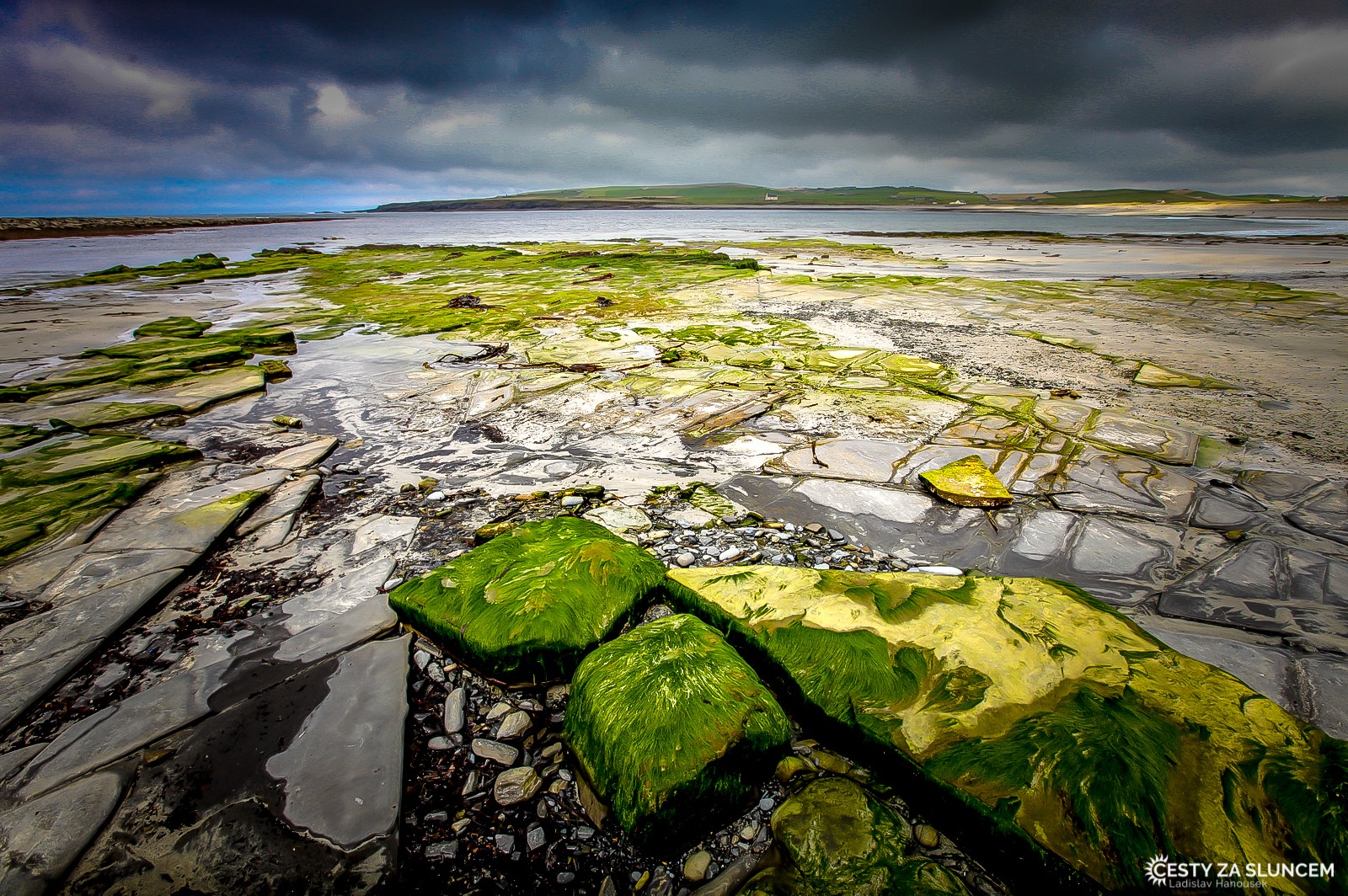 Pobřeží na Orknejských ostrovech poblíž Skara Brae - Ladislav Hanousek, Skotsko