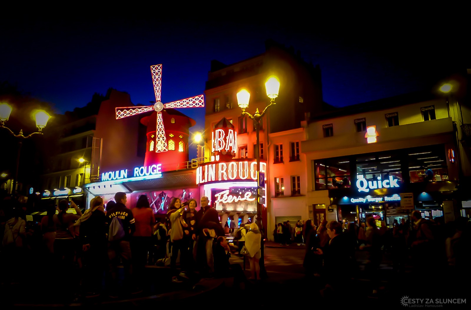 Montmartre - kabaret Moulin Rouge. - Ladislav Hanousek, Paříž
