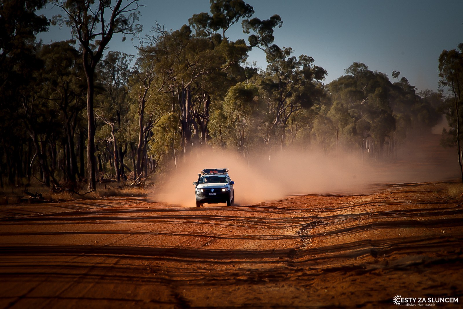 Cesta z Undara Volcanic NP do centra Austrálie k Uluru - Ladislav Hanousek, Východní Austrálie