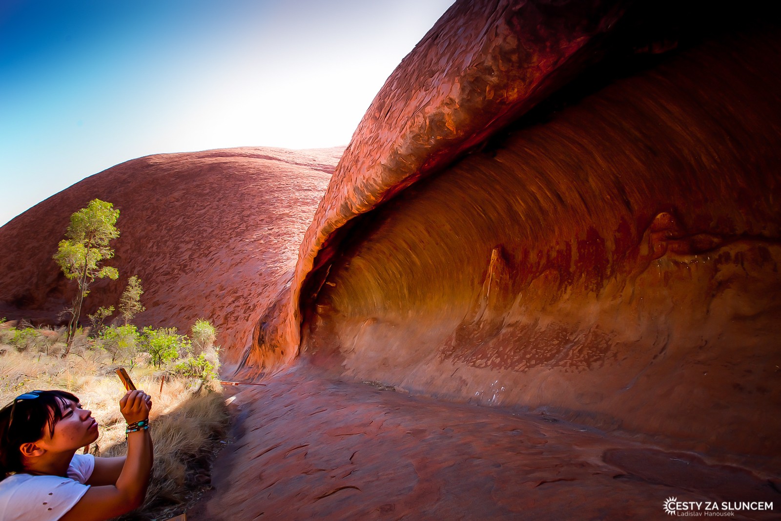 Uluru - Ayersova skála: Procházka Mala Walk na západním úpatí skály. - Ladislav Hanousek, Střední Austrálie