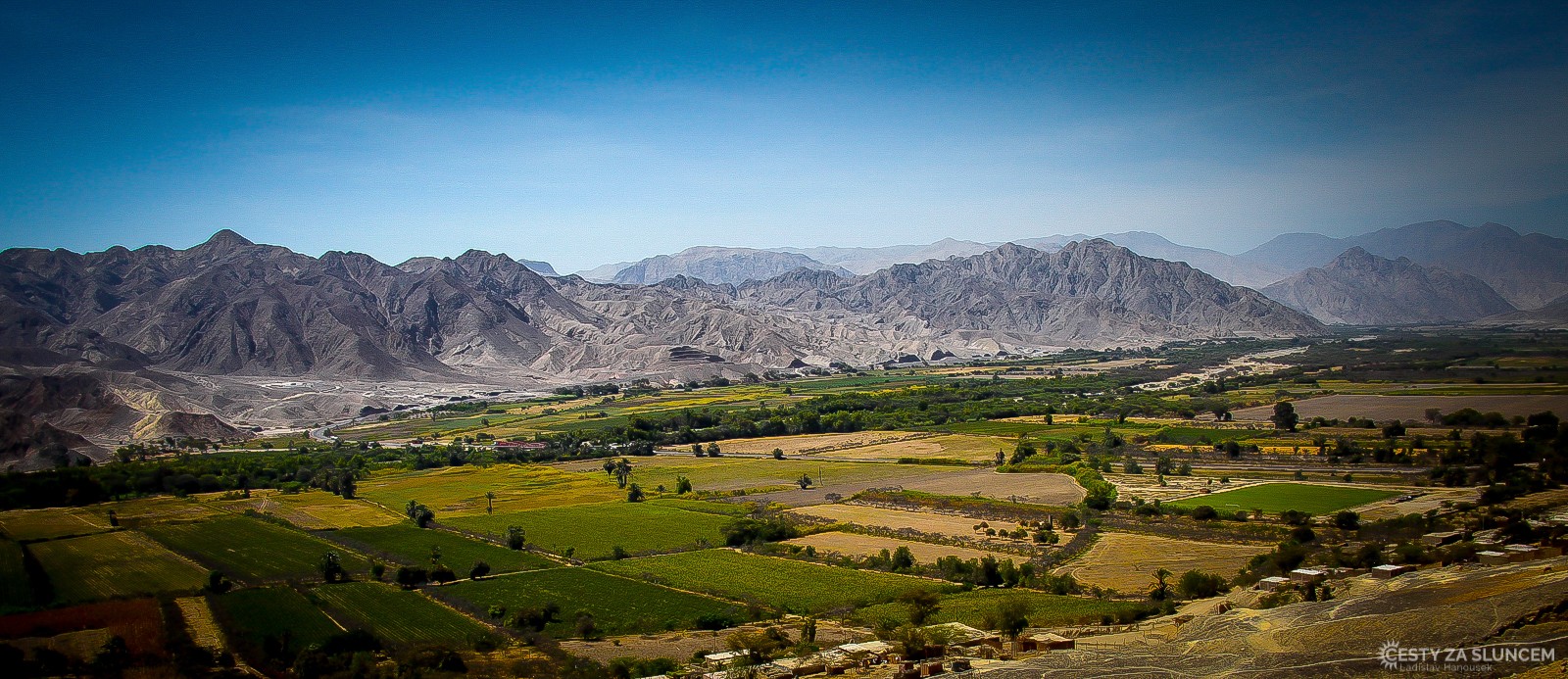 Peru je na jaře velmi barevné. Myslím, že listopad je velmi dobrá doba k naplánování cesty. - Ladislav Hanousek, Peru