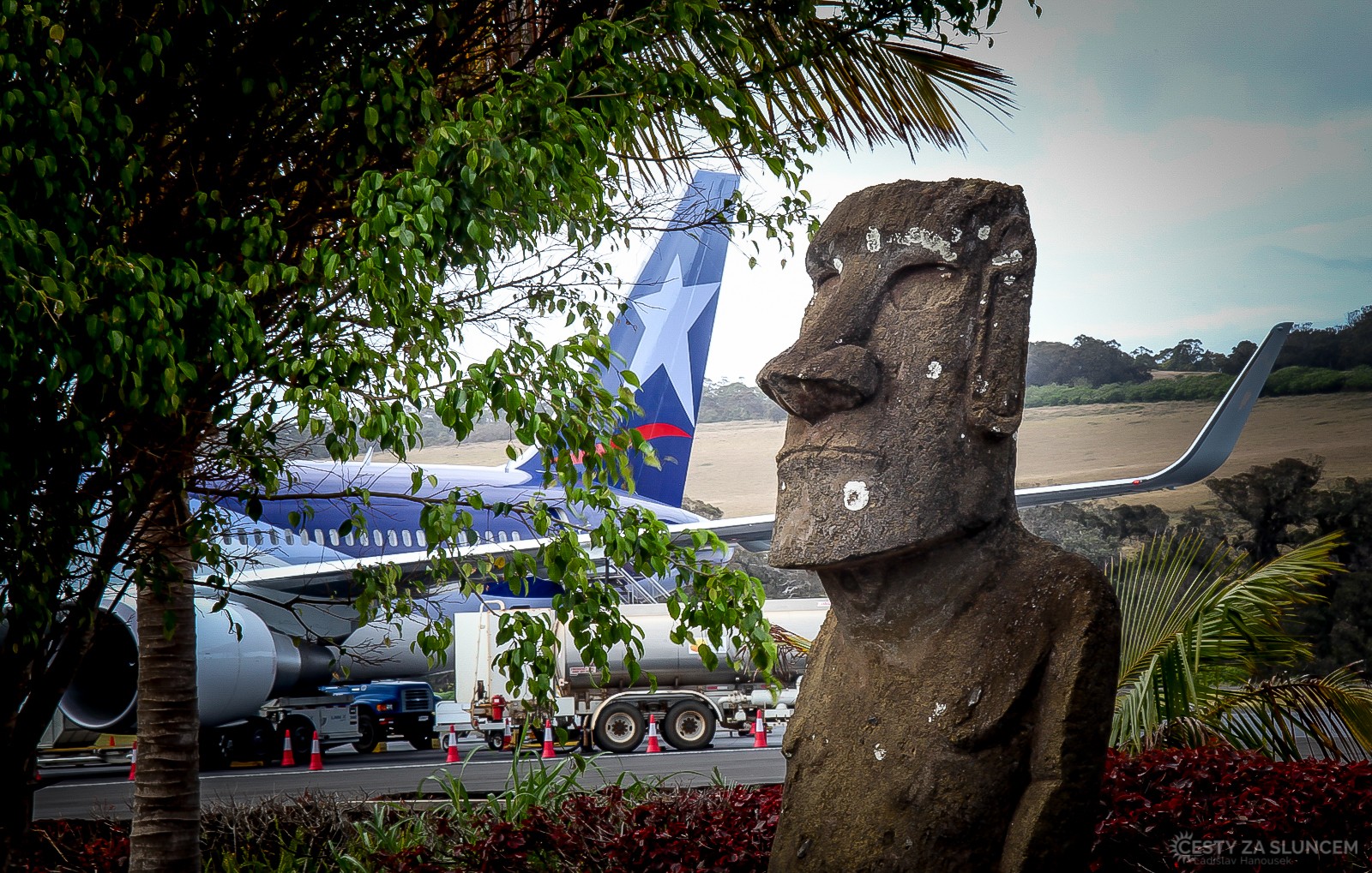 Letiště na Velikonočním ostrově - Mataveri International. - Ladislav Hanousek, Velikonoční ostrov