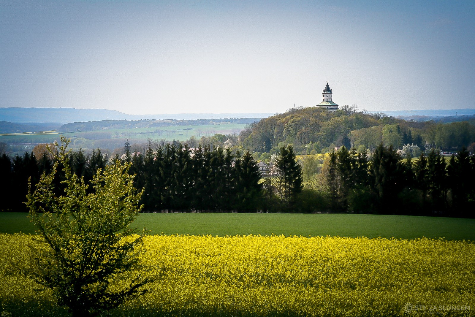 Humprecht - Ladislav Hanousek, Hrady a zámky v Čechách