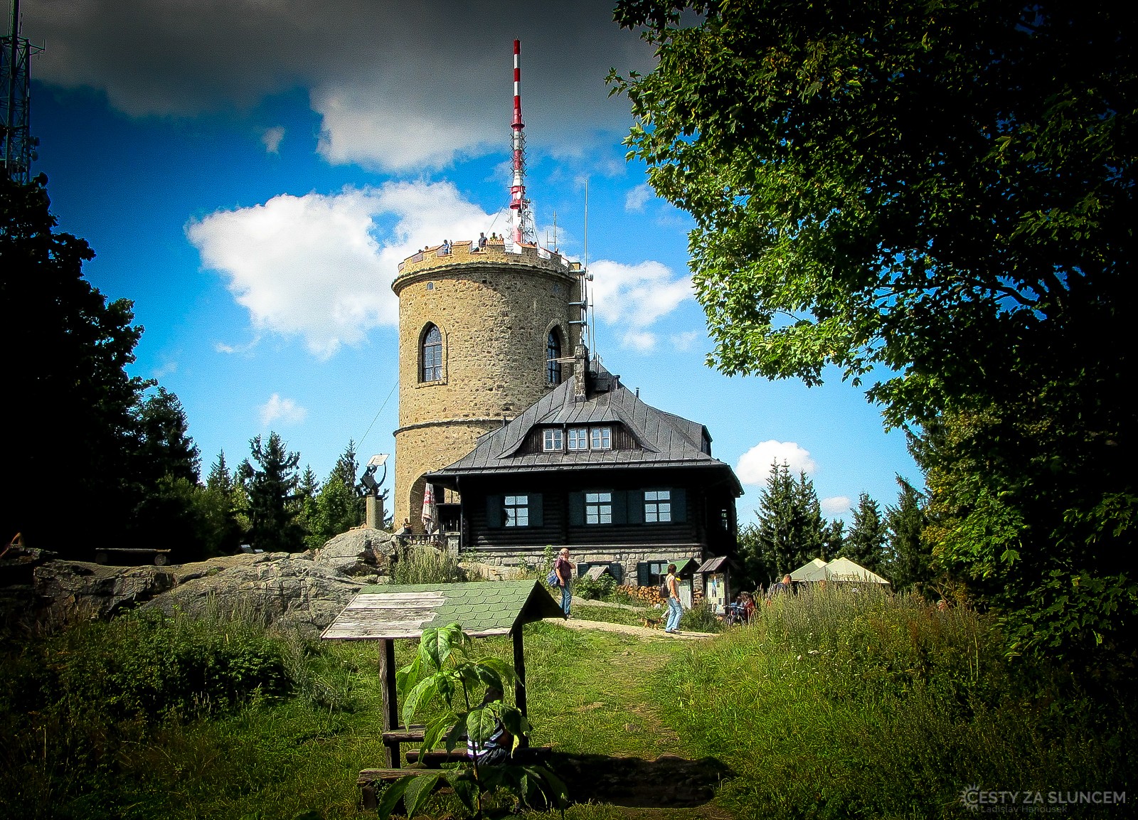 Kleť - Ladislav Hanousek, Rozhledny