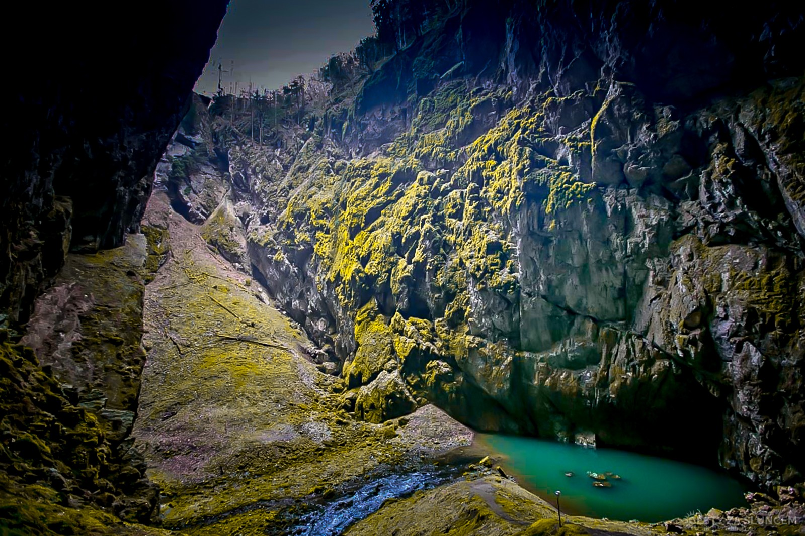 Jeskyně Macocha - Ladislav Hanousek, Ostatní z Čech a Moravy