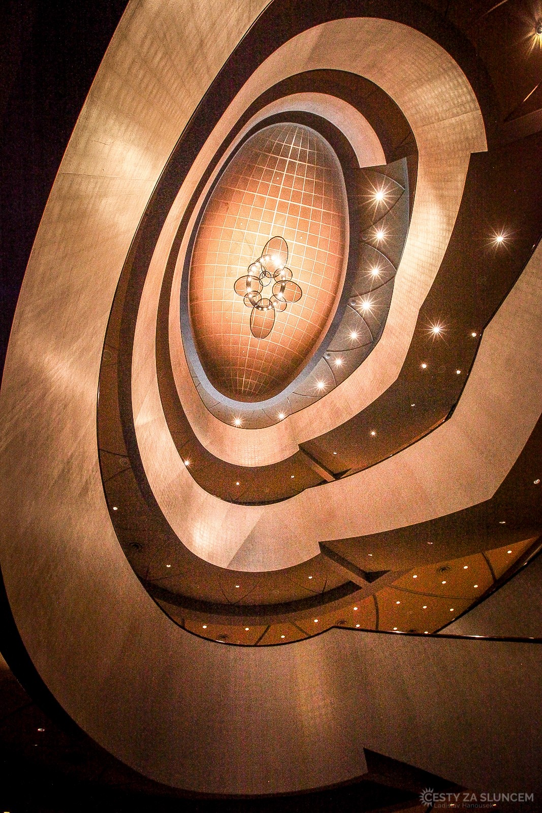 Dolby Theatre - schodiště ke galeriím - Ladislav Hanousek, Los Angeles