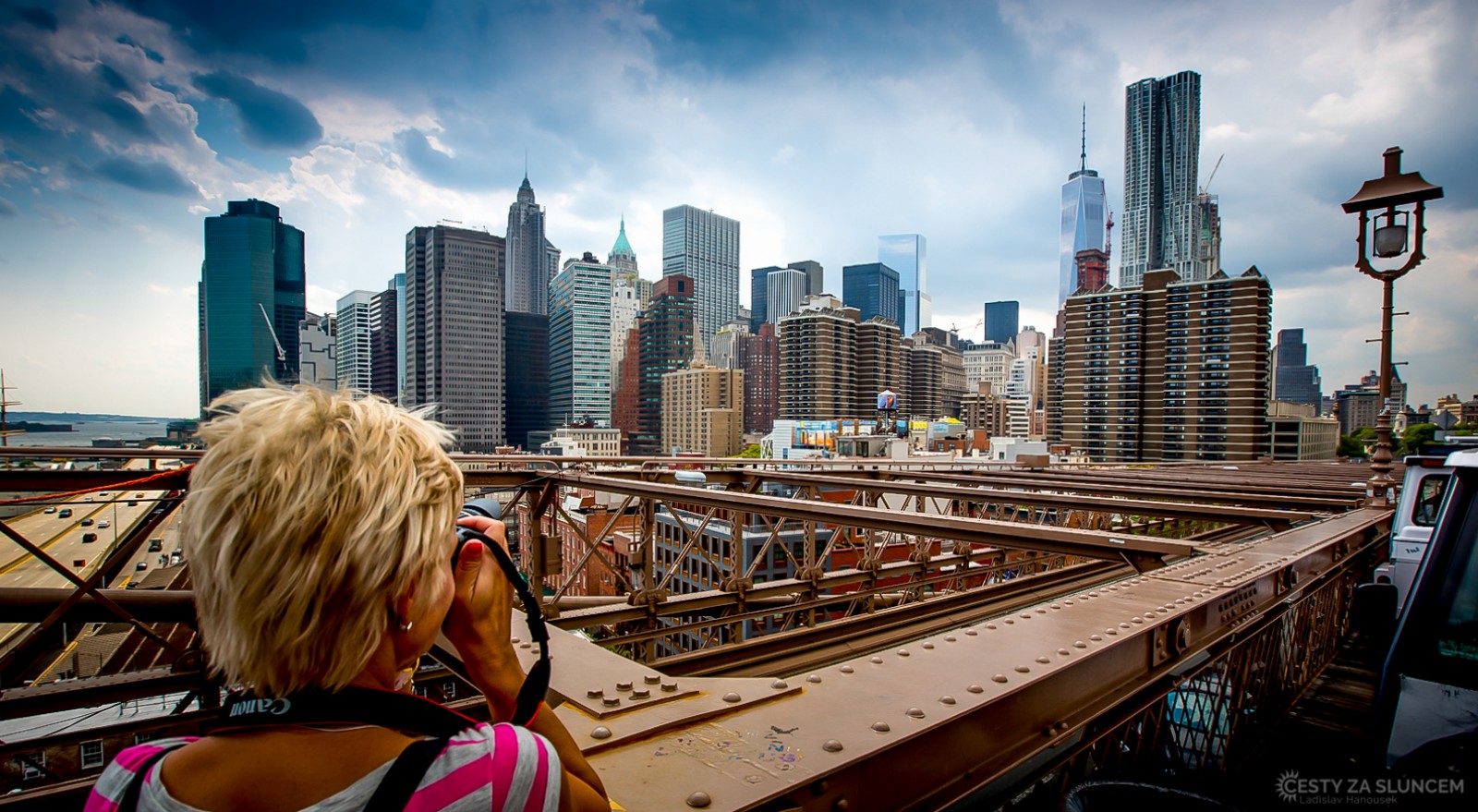 Pohled na střední Manhattan z Brooklynského mostu - Ladislav Hanousek, New York