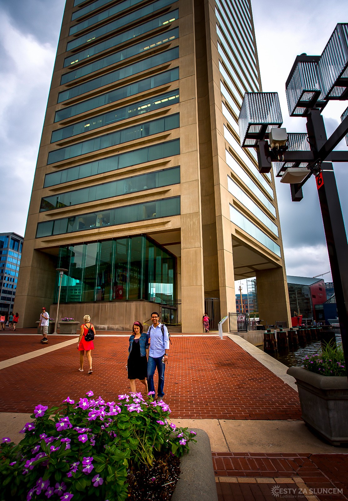 Baltimore World Trade Center má 27 pater.. - Ladislav Hanousek, Maryland