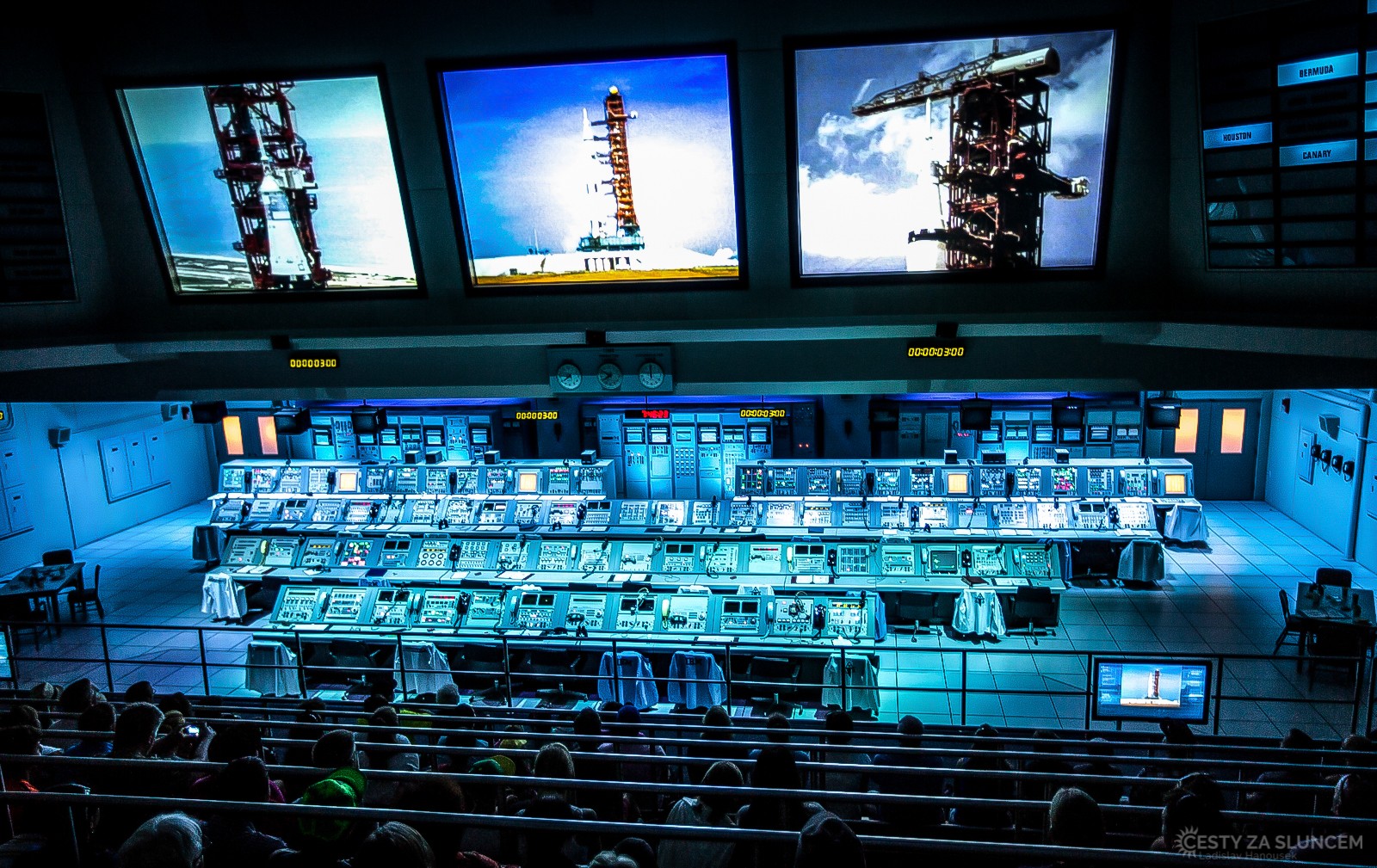 Kennedyho vesmírné centrum: Řídící středisko kosmických letů. - Ladislav Hanousek, Florida