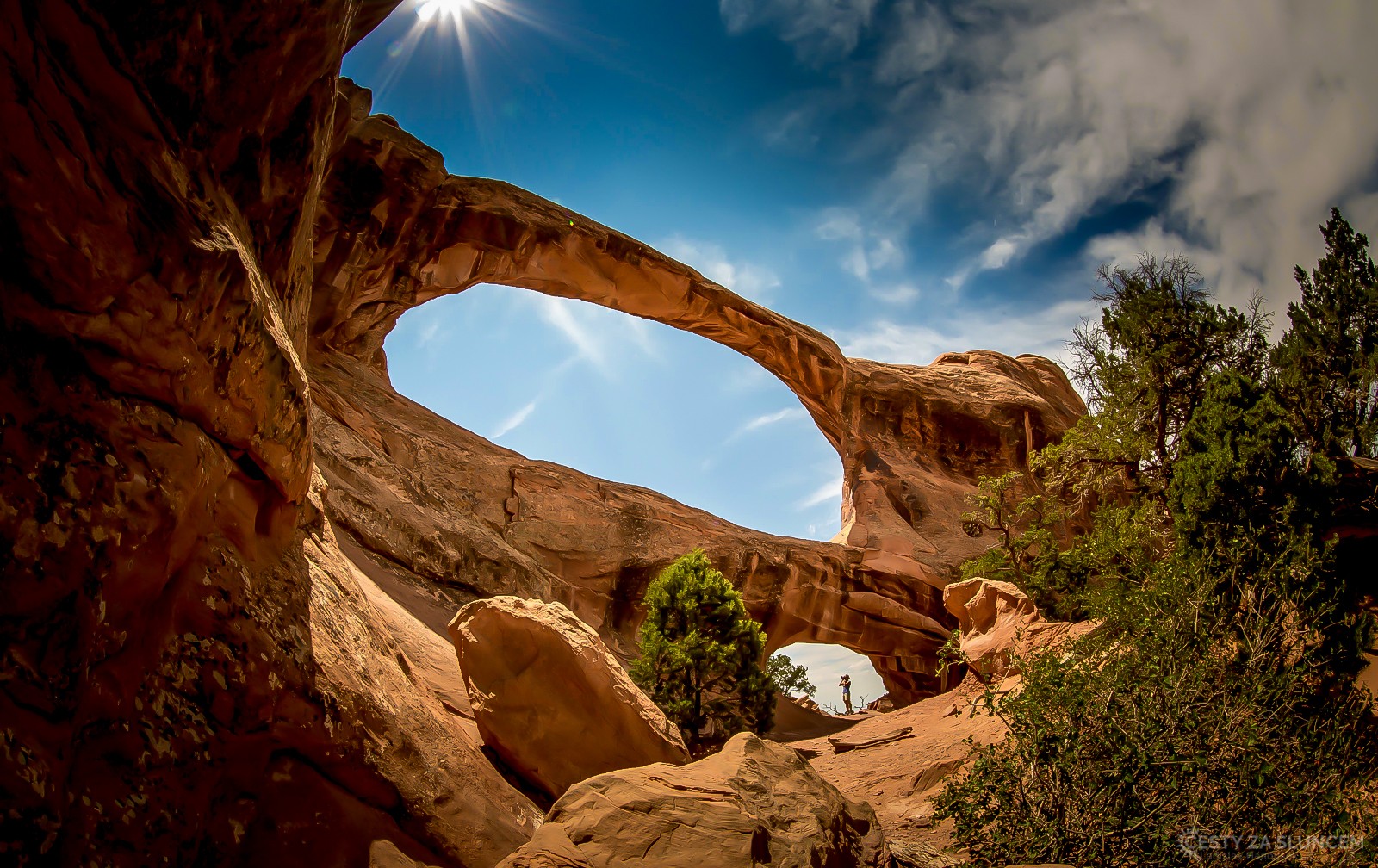 Double O Arch - oblast Devils Garden - Ladislav Hanousek, Arches NP