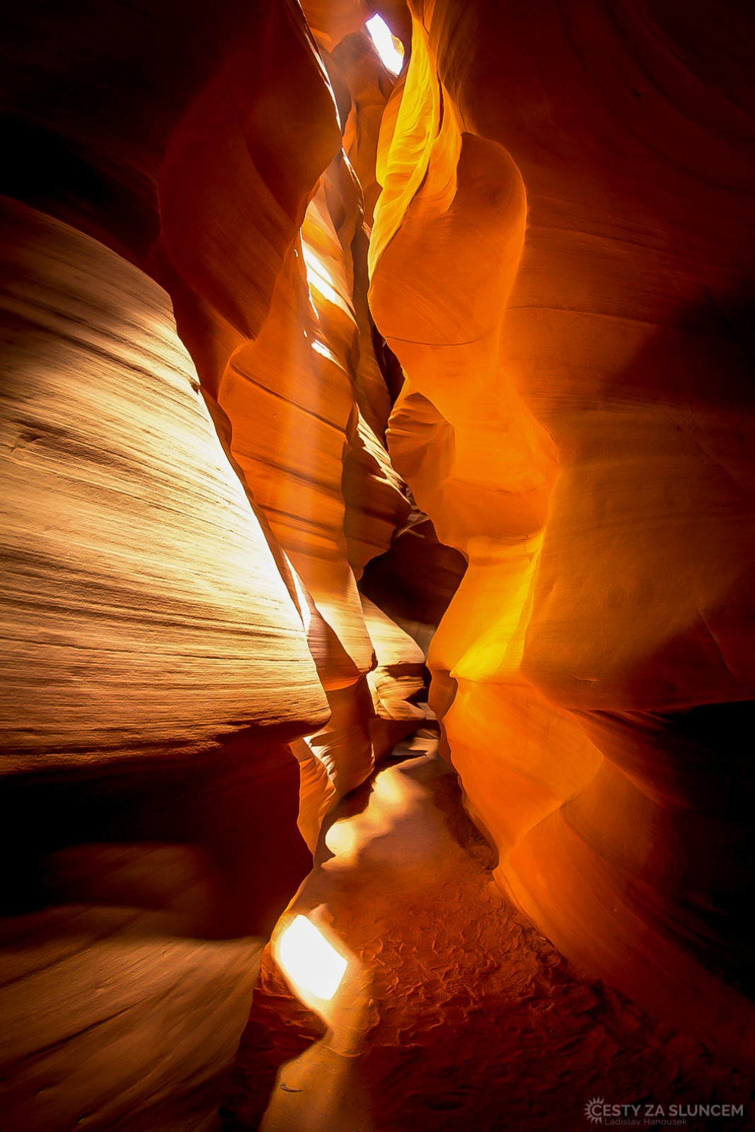 Místy je kaňon i hodně úzký - Ladislav Hanousek, Antelope Canyon NP