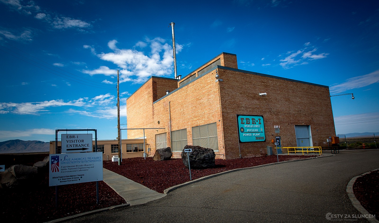  - Ladislav Hanousek, Atomic City