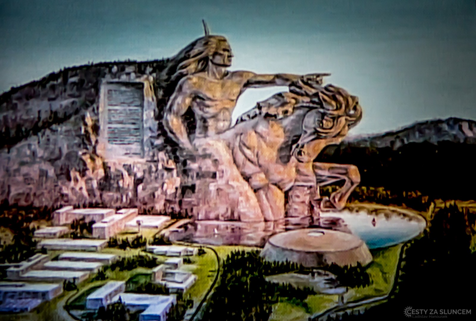 Takto by měl vypadat památník náčelníka Šíleného koně po dokončení. - Ladislav Hanousek, Black Hills