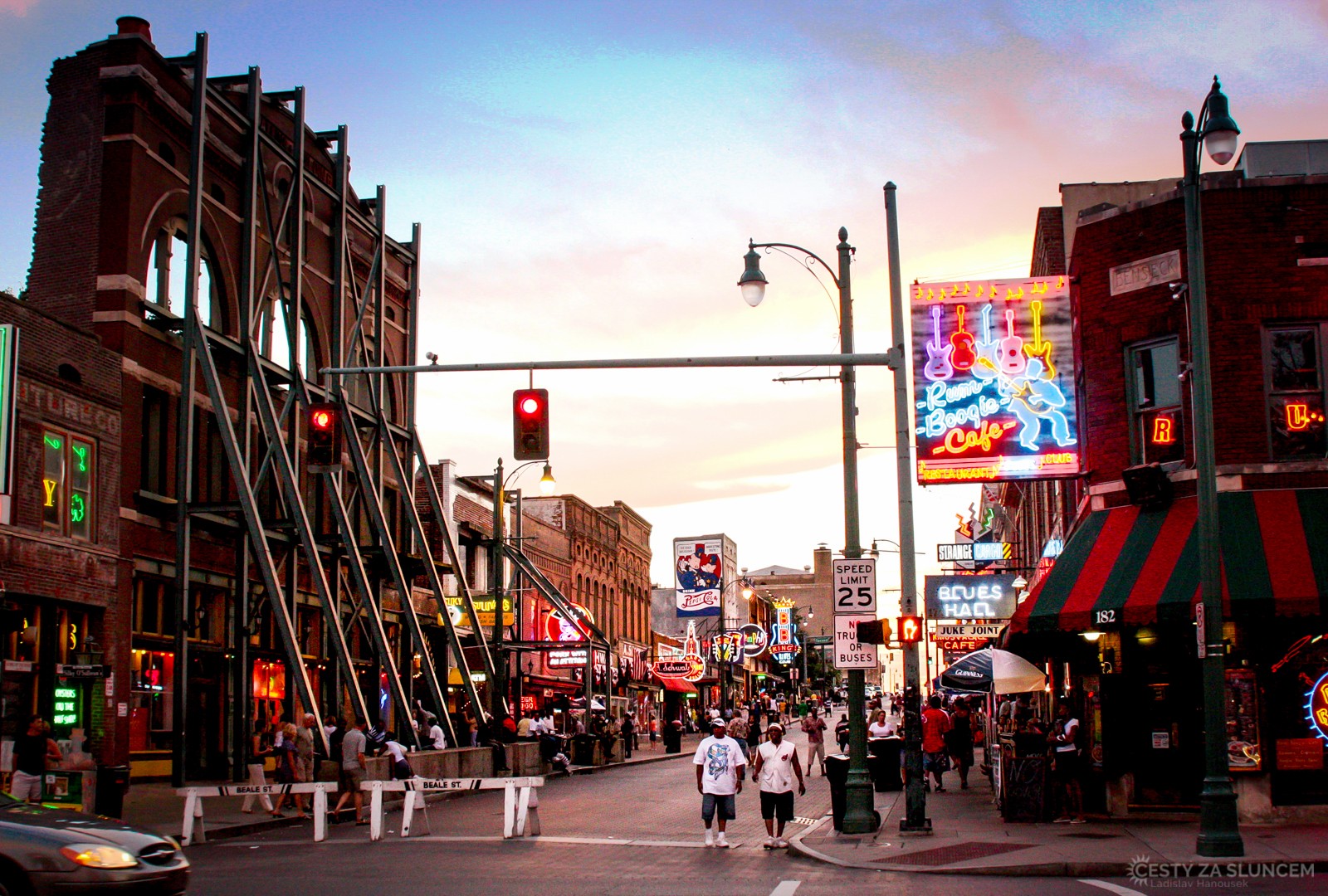 Memphis v podvečer - Ladislav Hanousek, Tennessee