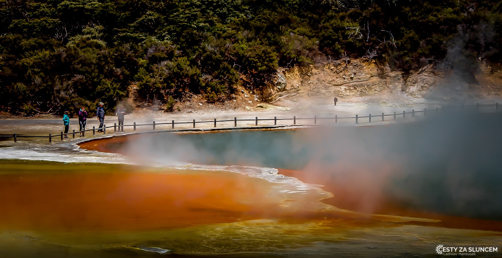 Přírodní park Wai-O-Tapu - Champagne Pool - Ladislav Hanousek, Nový Zéland - Severní ostrov