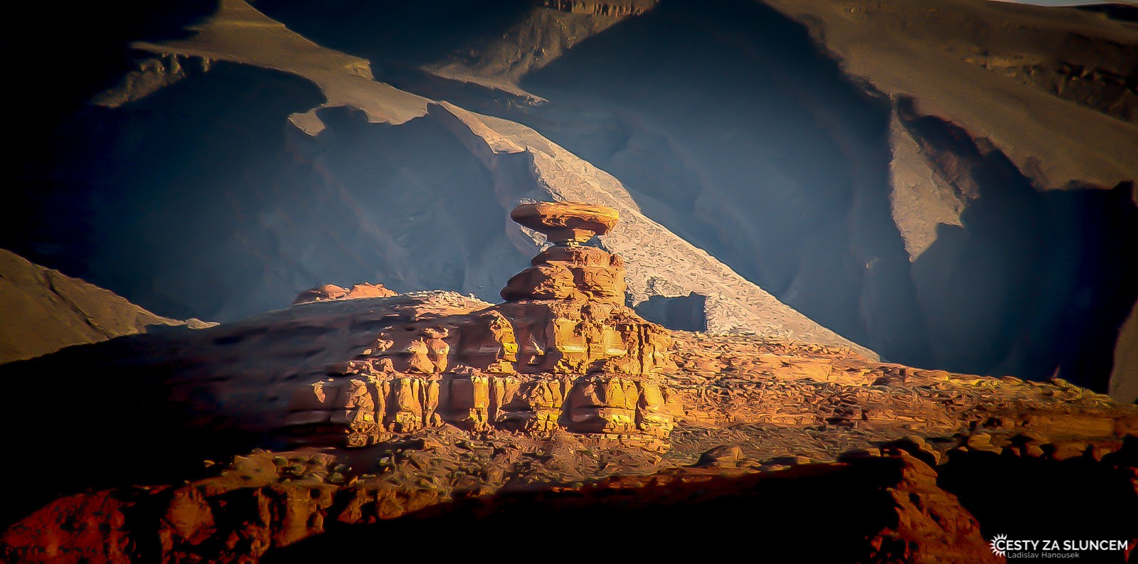 Skalní útvar Mexican Hat u stejnojmenného města. Jihozápad USA - Ladislav Hanousek, Kamenná krása