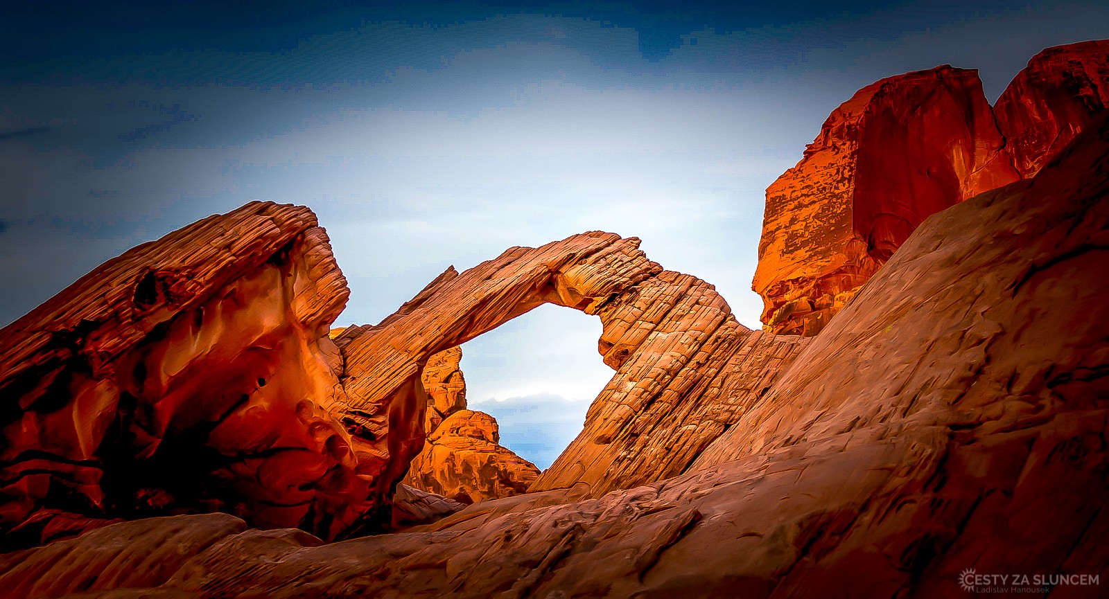 Národní park Valley of Fire. Jihozápad USA - Ladislav Hanousek, Kamenná krása