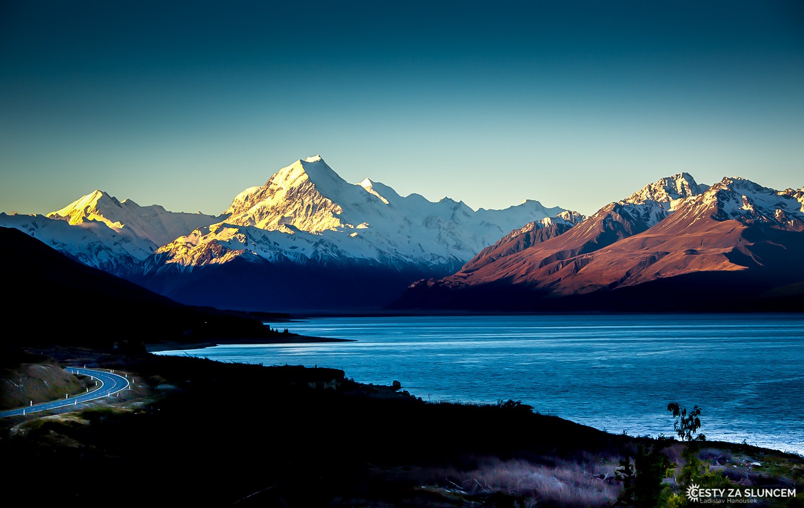 Mt. Cook: Austrálie - jižní ostrov - Ladislav Hanousek, Kamenná krása
