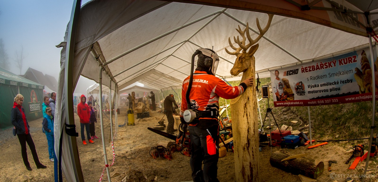 Pustevny nad Frenštátem pod Radhoštěm, 18. - 21.května 2017: : 3. ročník řezbářského sympozia "Dřevěné Pustevny" - Ladislav Hanousek, Ostatní z Čech a Moravy