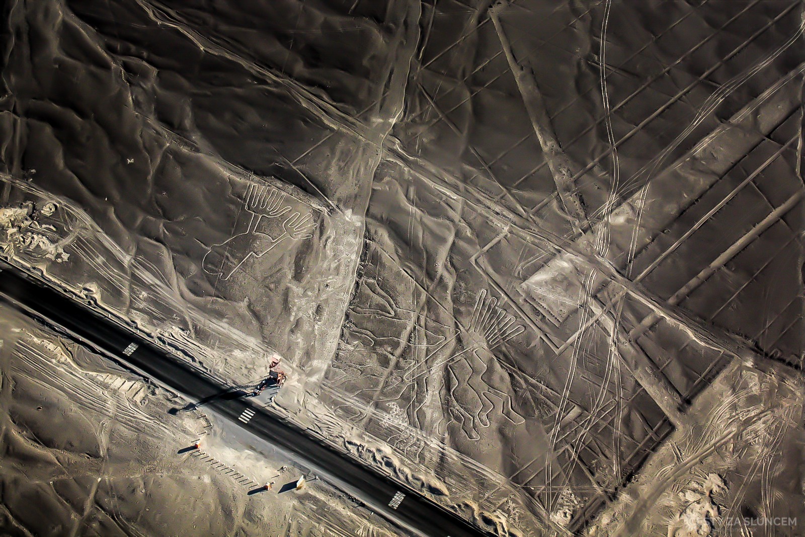 Geoglyfy na planině Nazca - Ladislav Hanousek, Peru