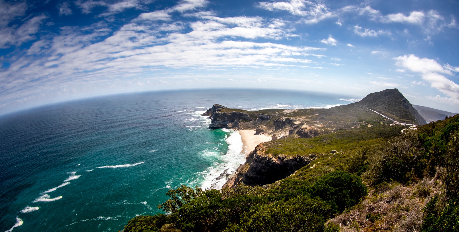 S mysem Dobré naděje je to jako s paní Columbovou. Všichni ho znají, ale představit si ho umí jen málokdo. Toto je pohled z Cape Point - Ladislav Hanousek, Jihoafrická republika 2018