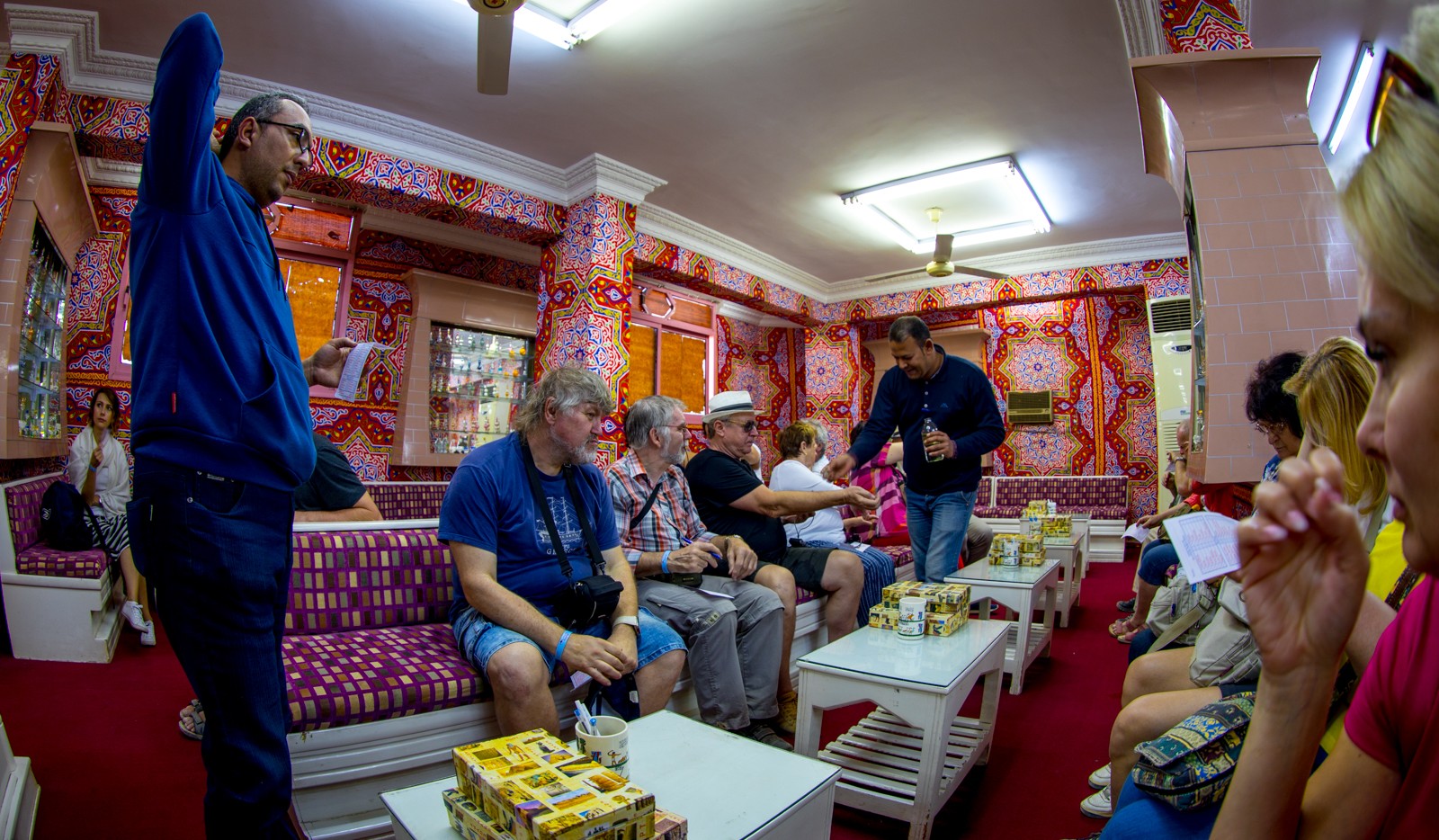 Výrobna a prodejna parfémů v Luxoru - Ladislav Hanousek, Egypt