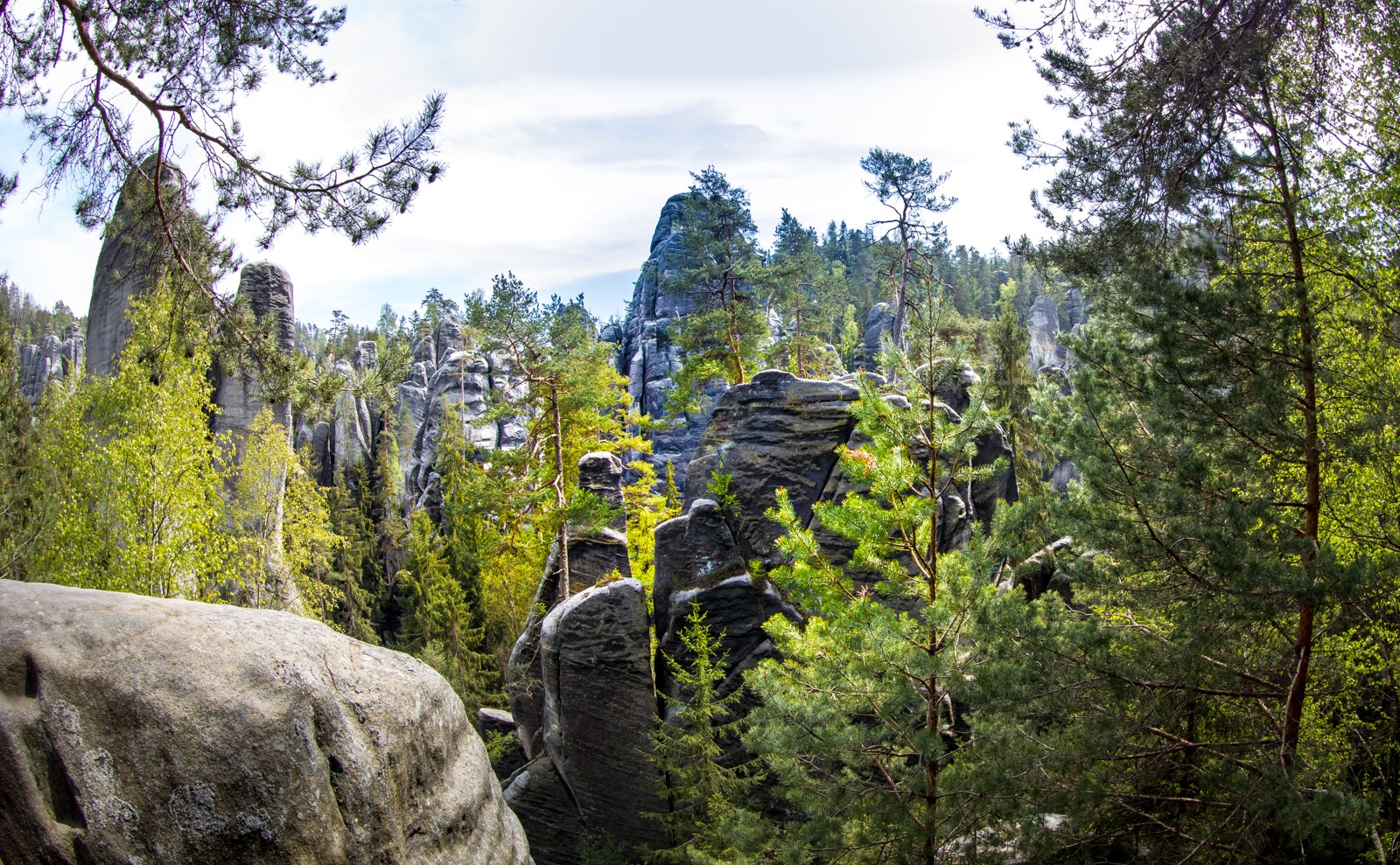  - Ladislav Hanousek, Kamenná krása